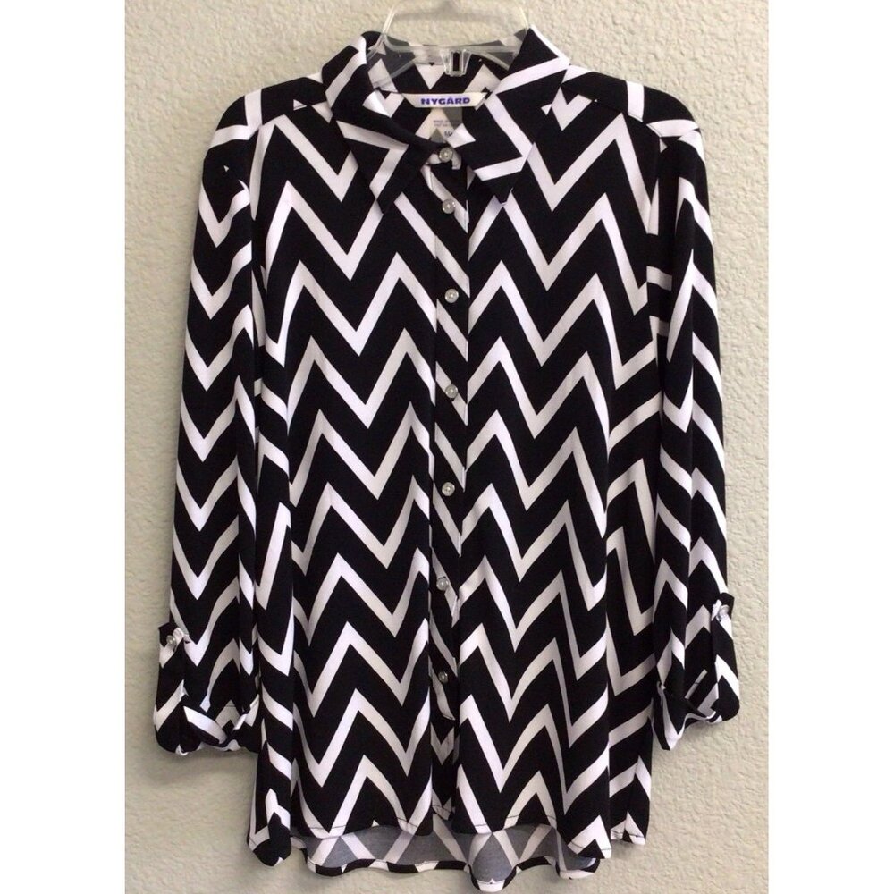 Nygard Black White Button Down Blouse Women’s Size Medium 3/4 Sleeves Career